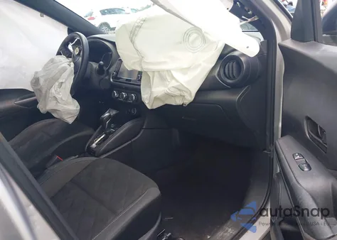 2019 Nissan Kicks S from USA, damaged, VIN 3N1CP5CU0KL501029